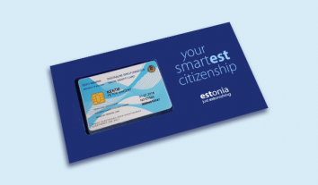 Kentie's e-Resident card: it makes him a digital native of Estonia.