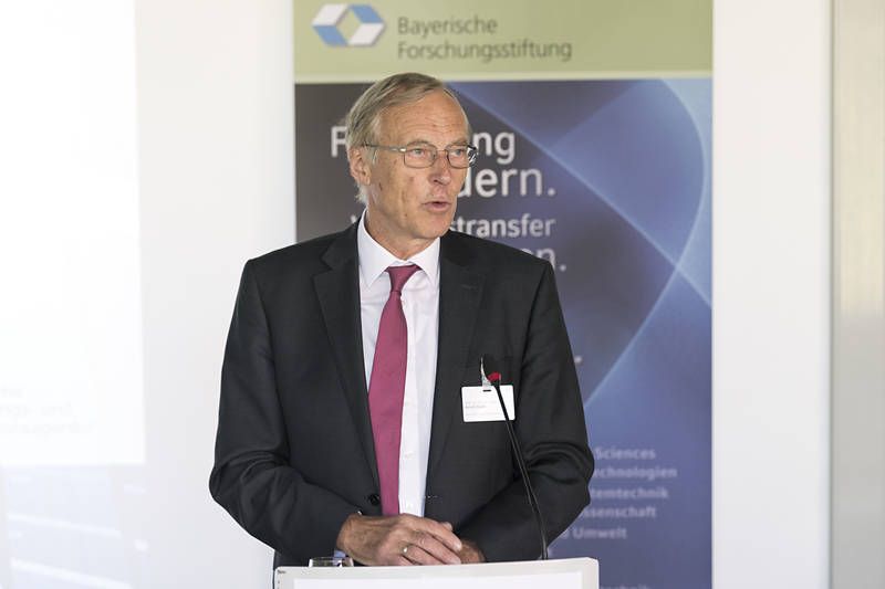 2018070301 - Prof. Arndt Bode, Präsident der Bayerischen Forschungsstiftung, bei der Übergabe der Förderbescheide. Bild U. Benz - TUM