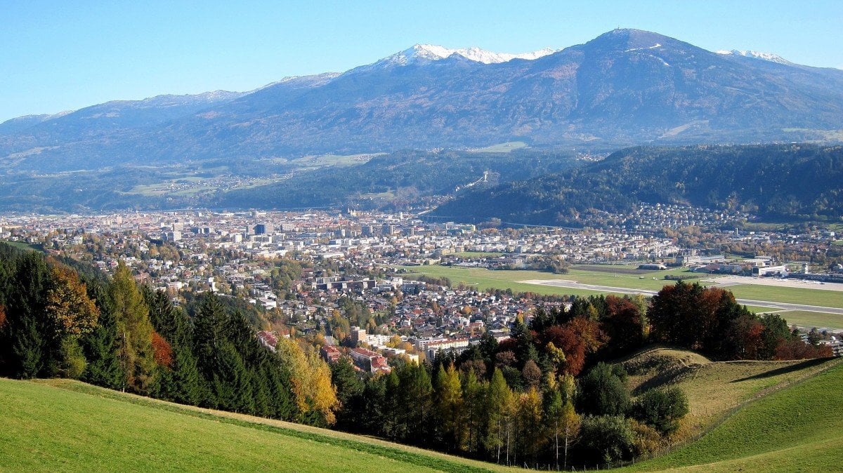 Innsbruck (Panorama West) (c) Christoph Derganc [CC0], from Wikimedia Commons