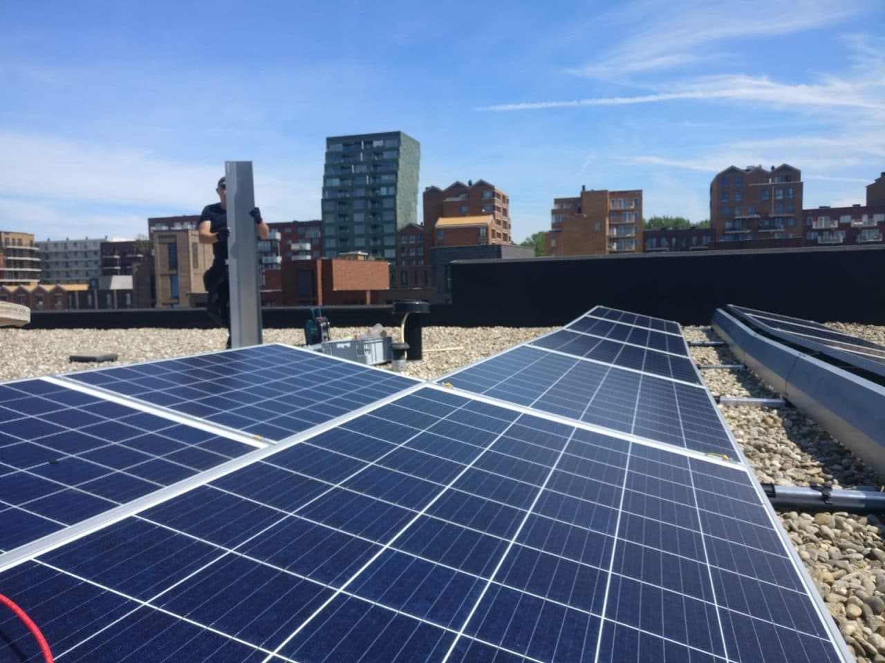 zonnecellen op rotterdams huis