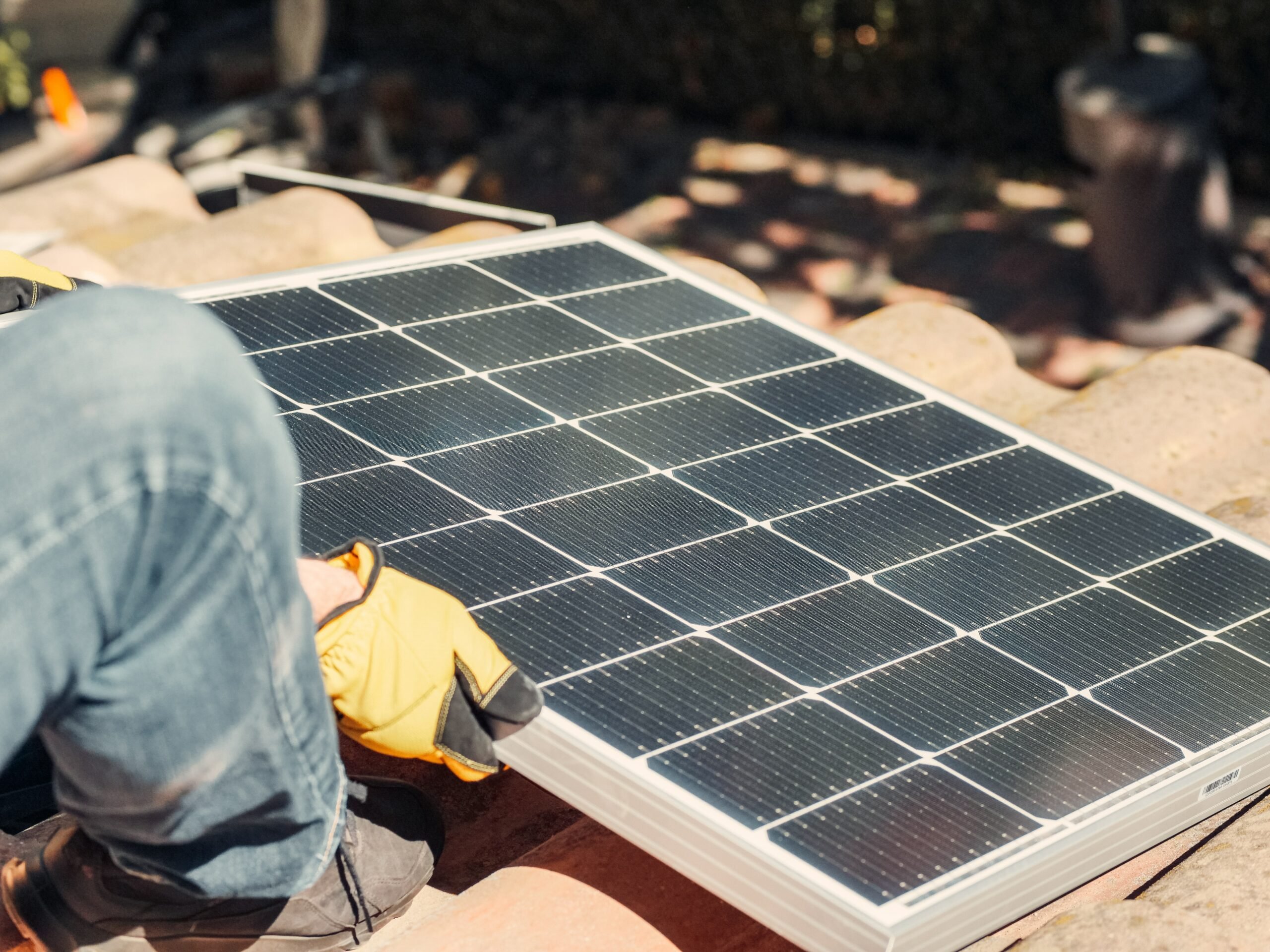 Instant plug-in solar panels as a solution to high energy bills?