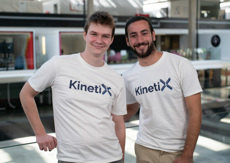Kinetix-team-photo-800x568-1