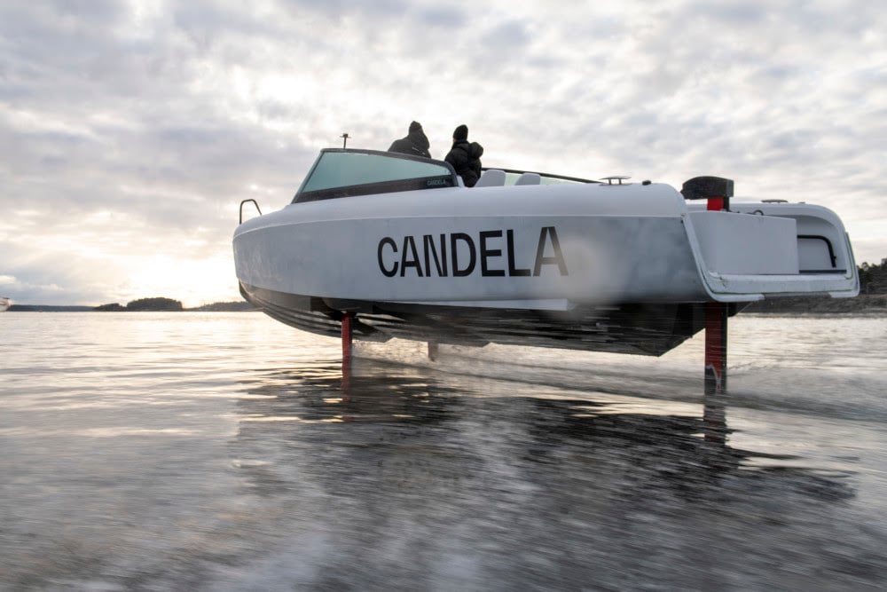 Revolutionising maritime travel with electric hydrofoil ferries