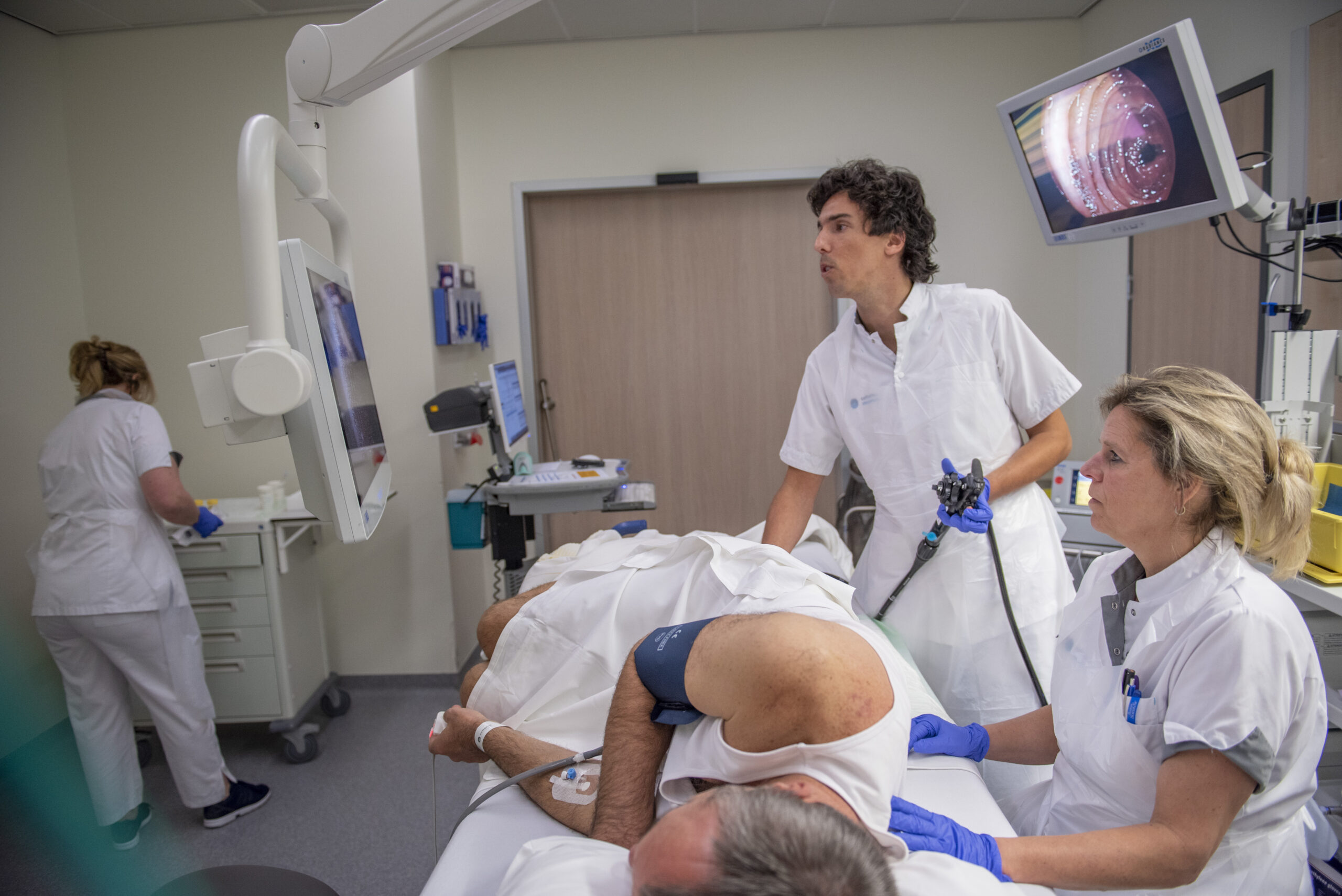 Catharina Ziekenhuis voorkomt ingrijpende darmkankeroperaties door innovatieve technieken