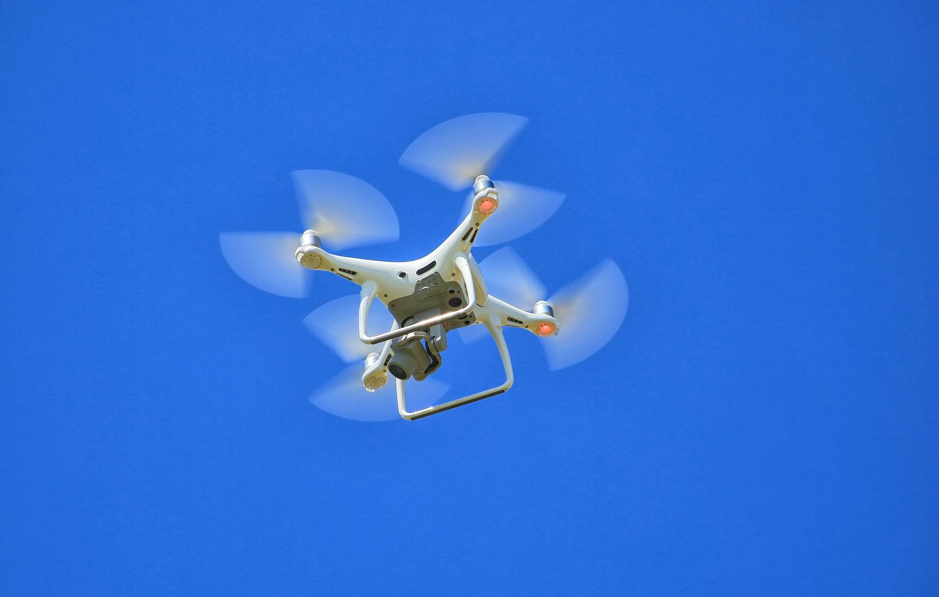 Deens radarsysteem ziet ook drones die stil in de lucht hangen