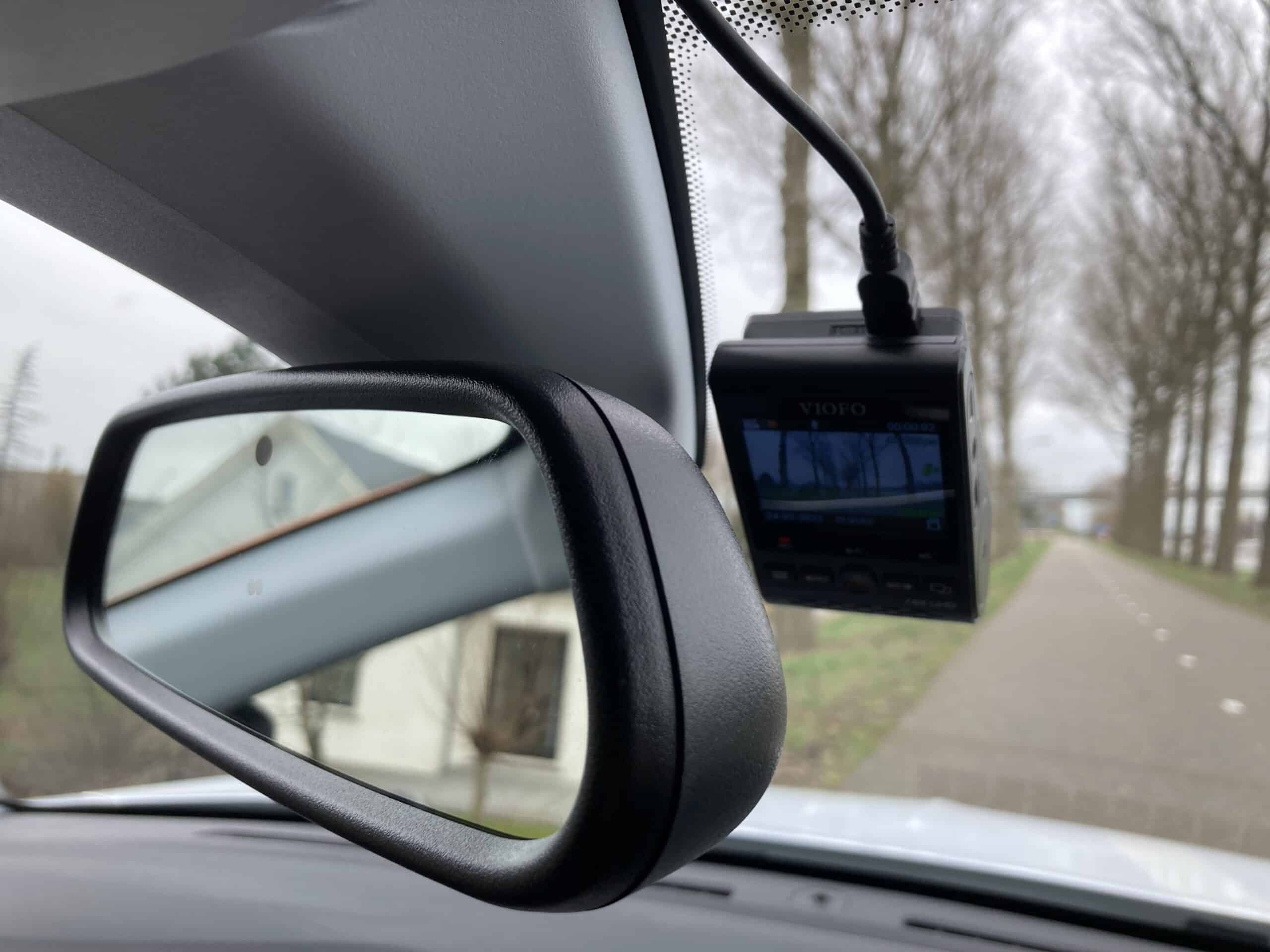 Start-up uit Breukelen voorziet lesauto's van dashcam om wegkwaliteit te verbeteren