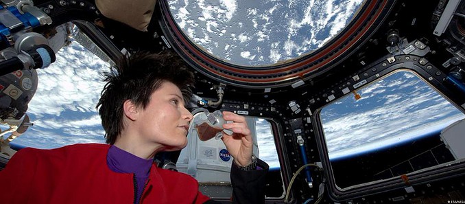 Samantha Cristoforetti enjoying an espresso aboard the ISS (photo: ESA/NASA)