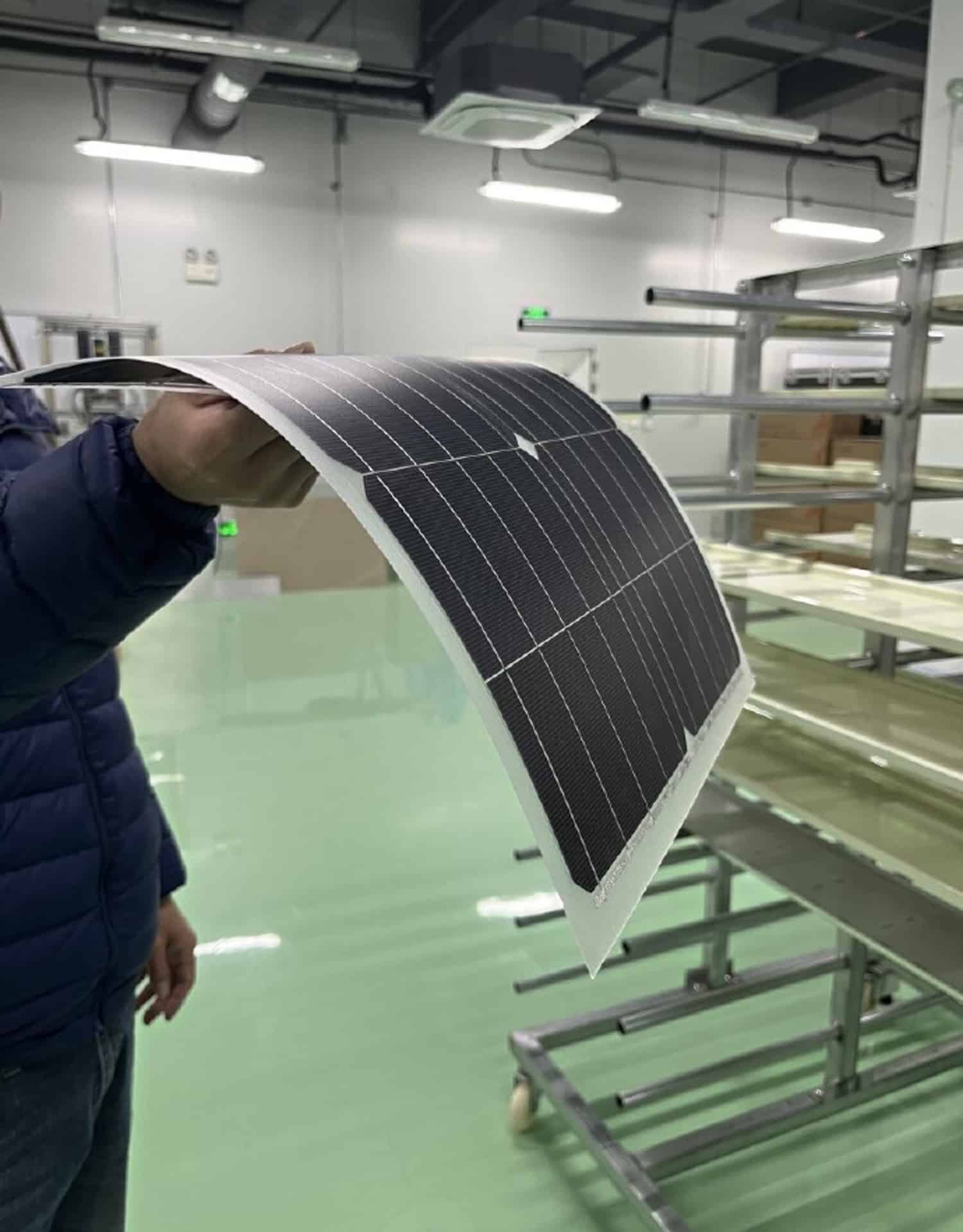 Bendable silicon solar panels make solar everywhere possible