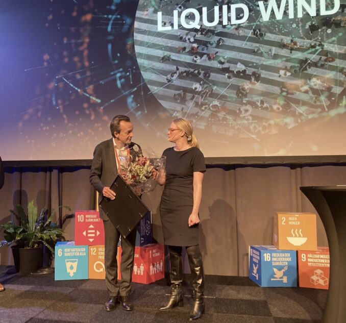 Claes Fredriksson, CEO and Founder of Liquid Wind, receives the E-Prize 2023 award in the category Renewable Energy. Photo by Pax Engström