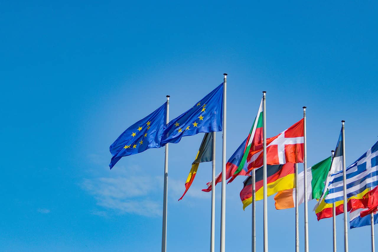 EU pompt €108 miljoen in digitale vaardigheden en technologie