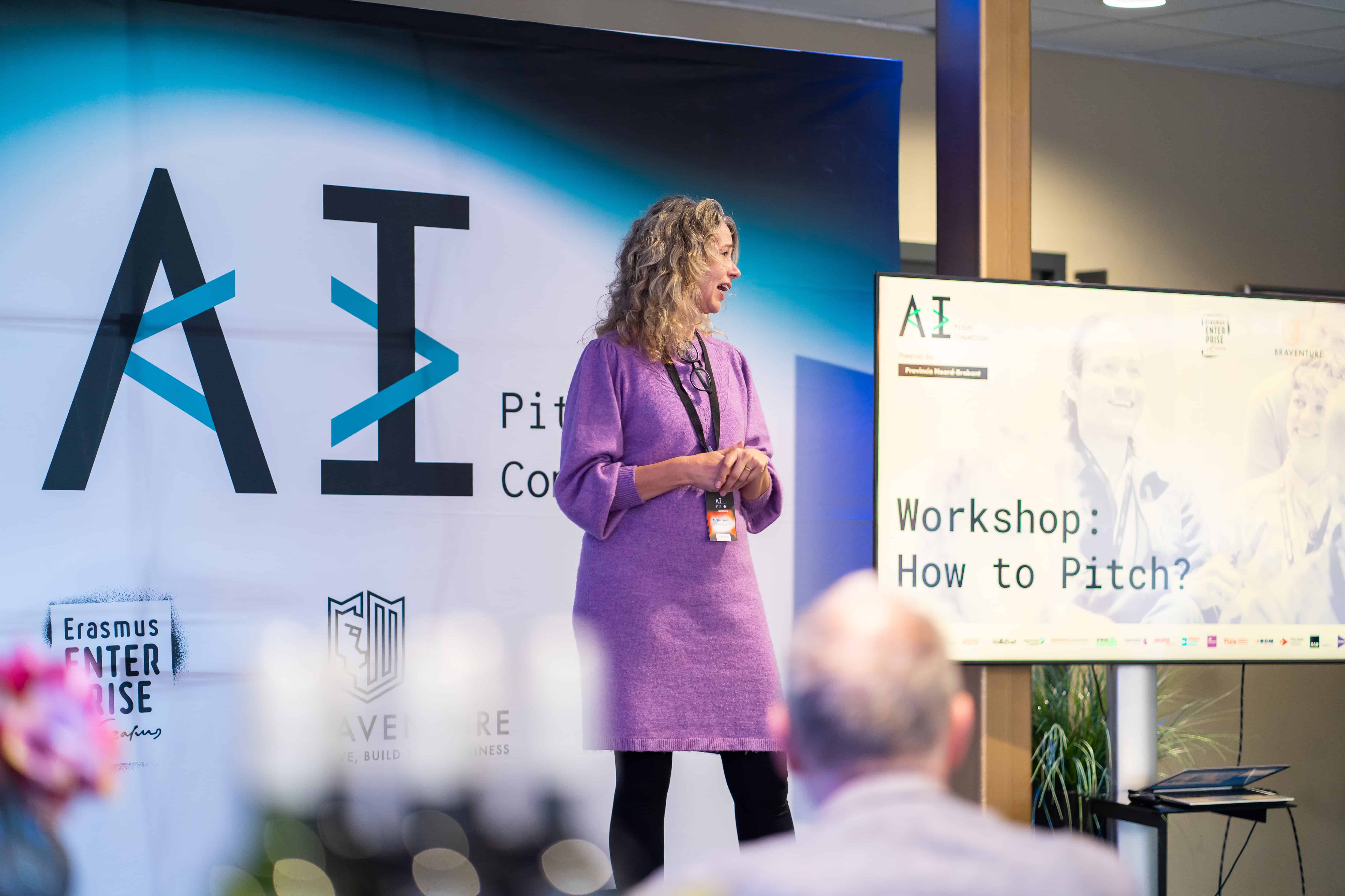 Mirjam Hament at the AI Pitch Competition's pitching workshop